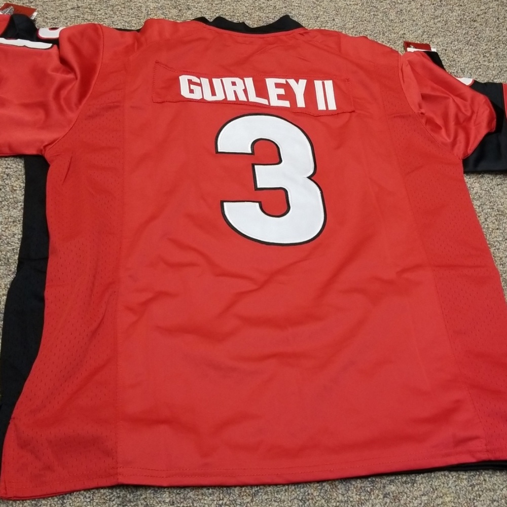 Football jerseys - Picture 2 of 5